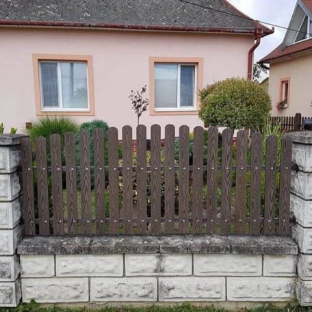 WPC kerítés elem íves, barna tölgy mintázat 1,0m